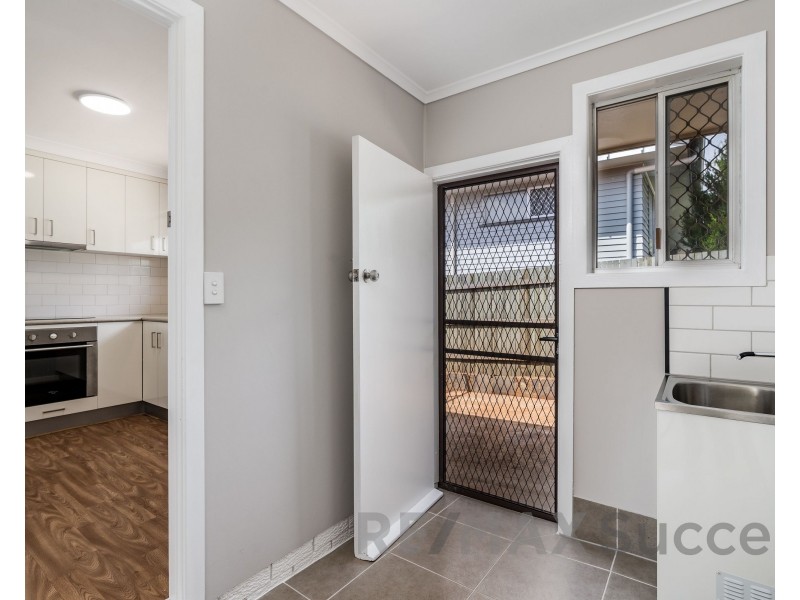 5/2 Jewell Street, Centenary Heights QLD 4350