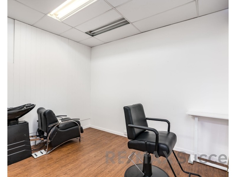 Shop 2/138 Herries Street, Toowoomba City QLD 4350