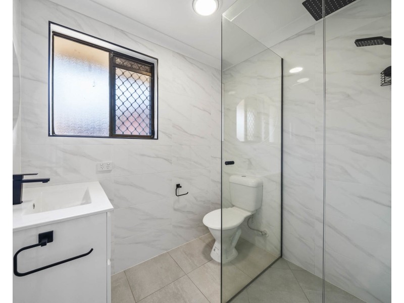 16 Orchid Street, Centenary Heights QLD 4350