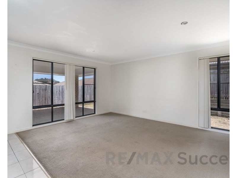 51 Kurrawa Crescent, Glenvale QLD 4350