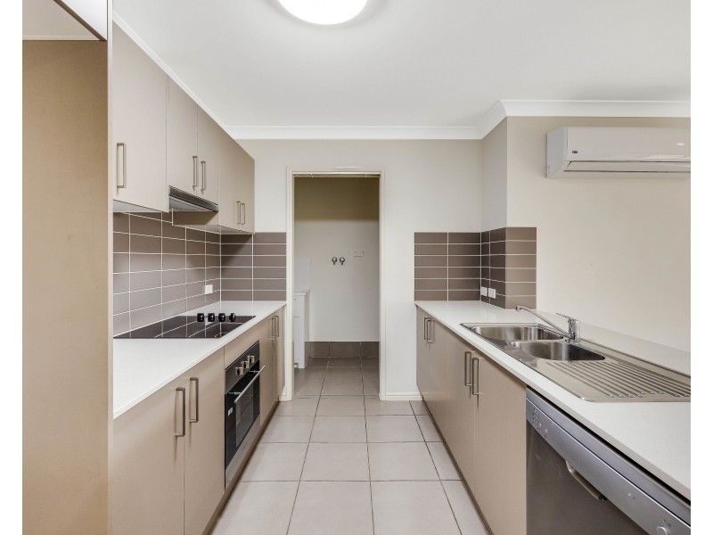 4 Cooranga Street, Glenvale QLD 4350