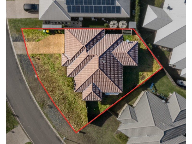 4 Cooranga Street, Glenvale QLD 4350