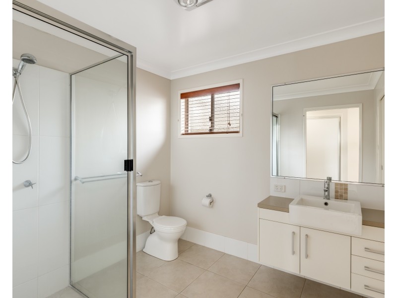 6/77-81 Bouganvillea Drive, Middle Ridge QLD 4350