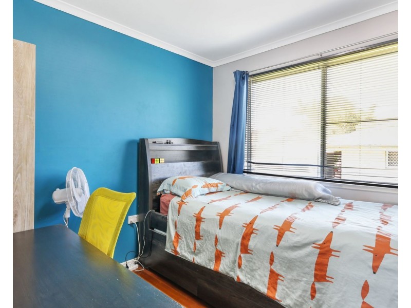 271 Alderley Street, Centenary Heights QLD 4350