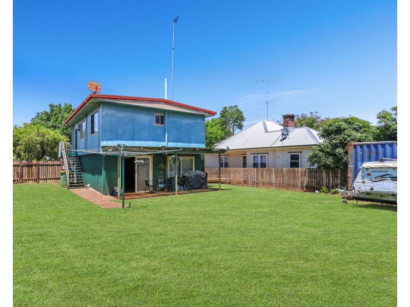 271 Alderley Street, Centenary Heights QLD 4350