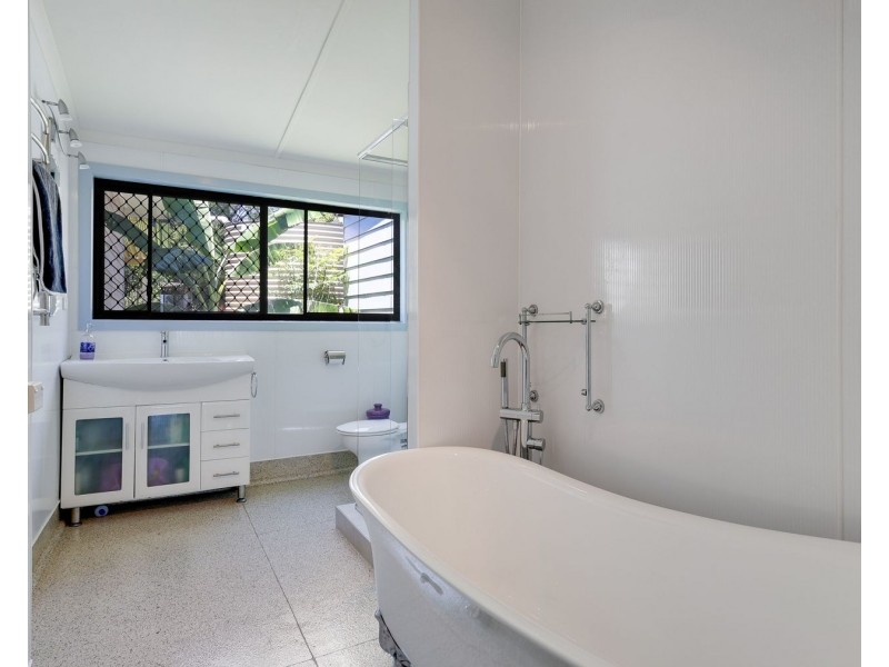 14 Cumming Street, North Toowoomba QLD 4350