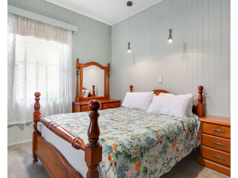 14 Cumming Street, North Toowoomba QLD 4350