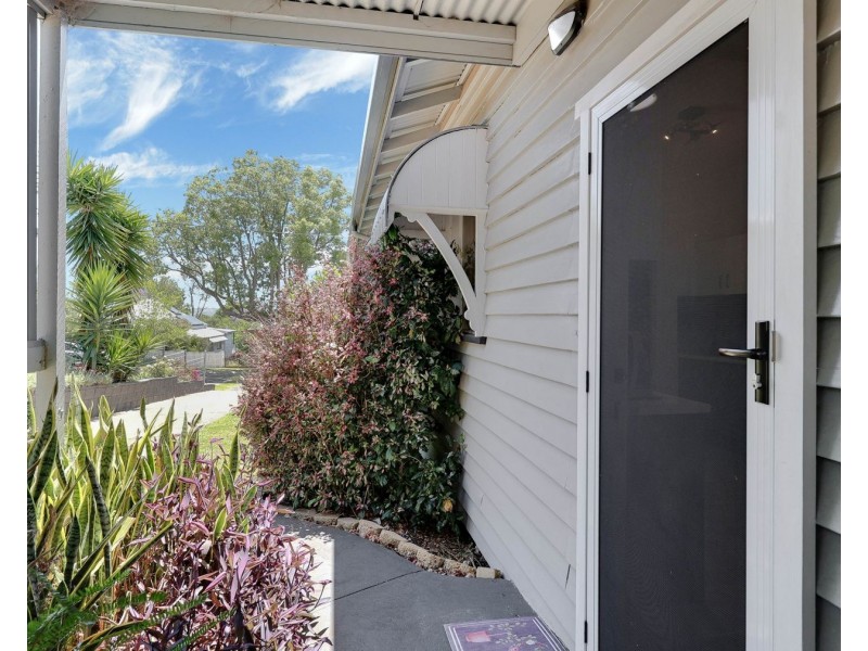 14 Cumming Street, North Toowoomba QLD 4350