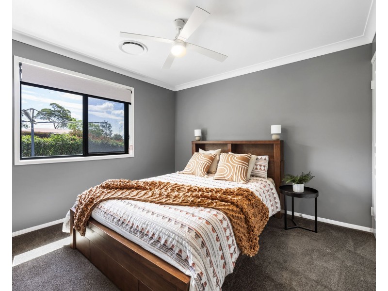 7 Jackson Close, Highfields QLD 4352