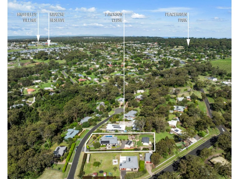 7 Jackson Close, Highfields QLD 4352