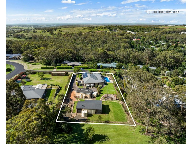 7 Jackson Close, Highfields QLD 4352