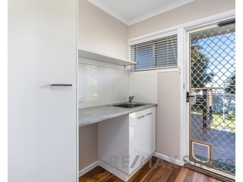 46 Jellicoe Street, Mount Lofty QLD 4350