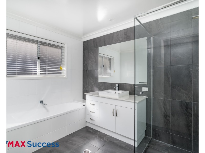 1/23 Whitman Street, Westbrook QLD 4350