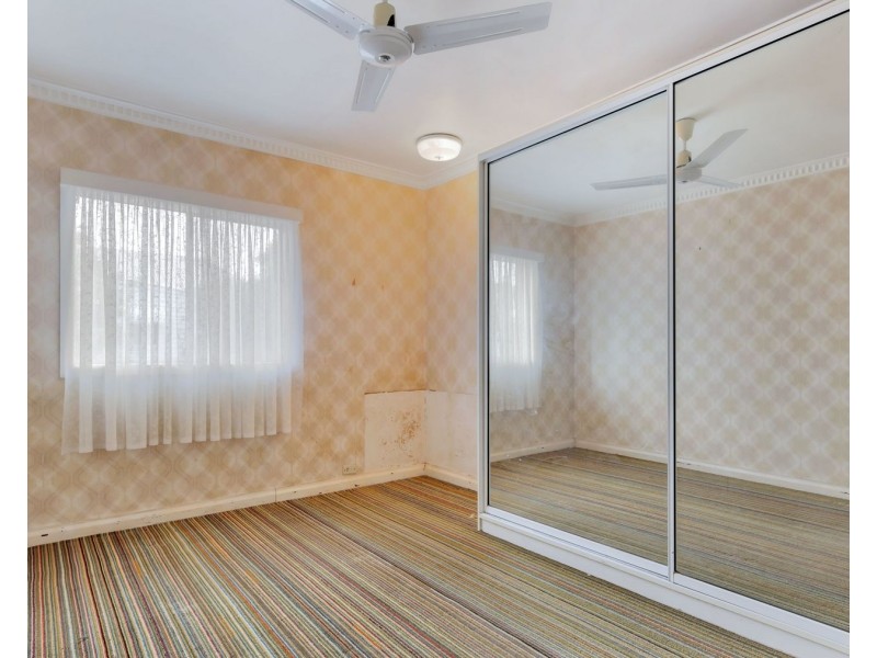1a Allan Street, North Toowoomba QLD 4350