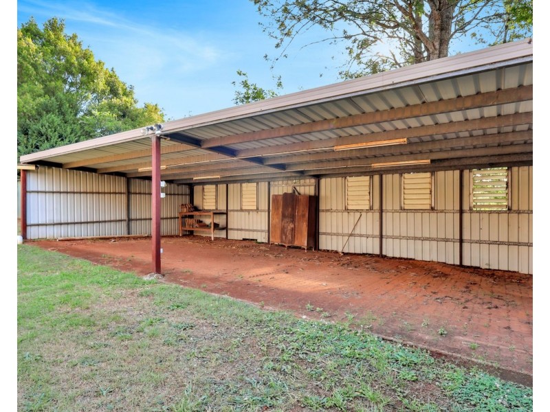 1a Allan Street, North Toowoomba QLD 4350