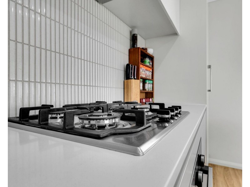 1/30 Swallow Court, Newtown QLD 4350