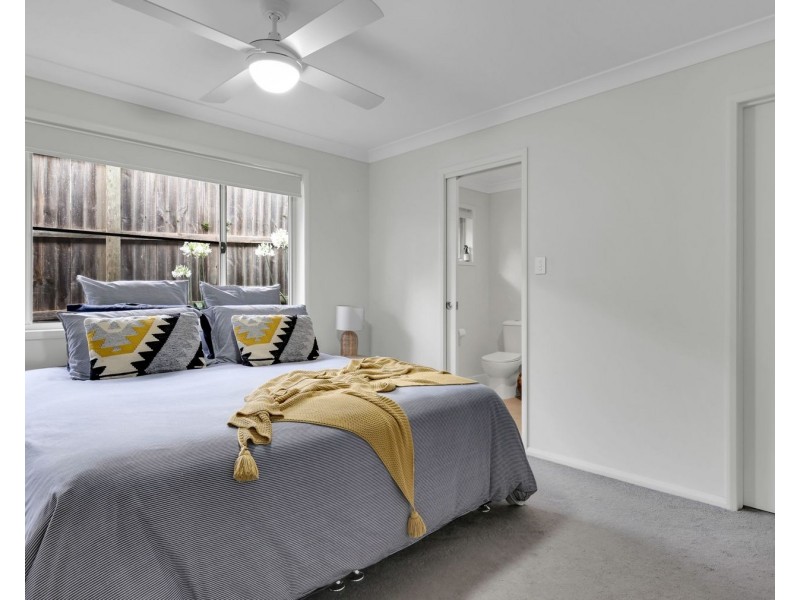 1/30 Swallow Court, Newtown QLD 4350