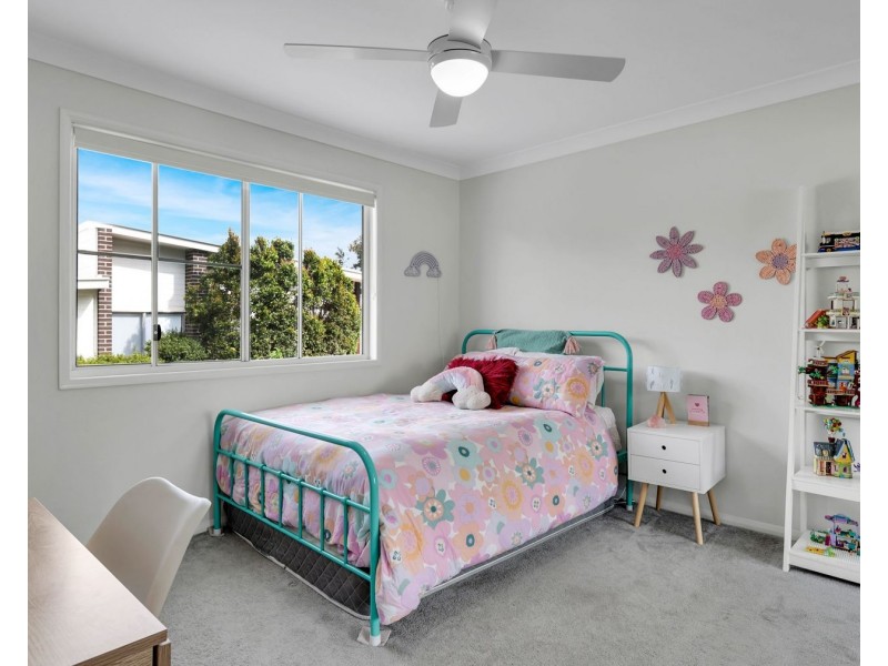 1/30 Swallow Court, Newtown QLD 4350