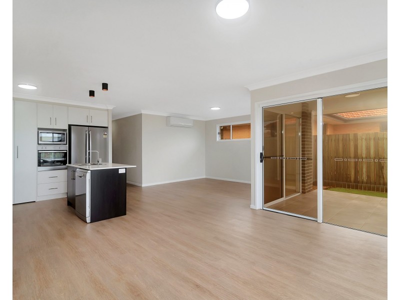 1/1A Lendrum Street, Newtown QLD 4350