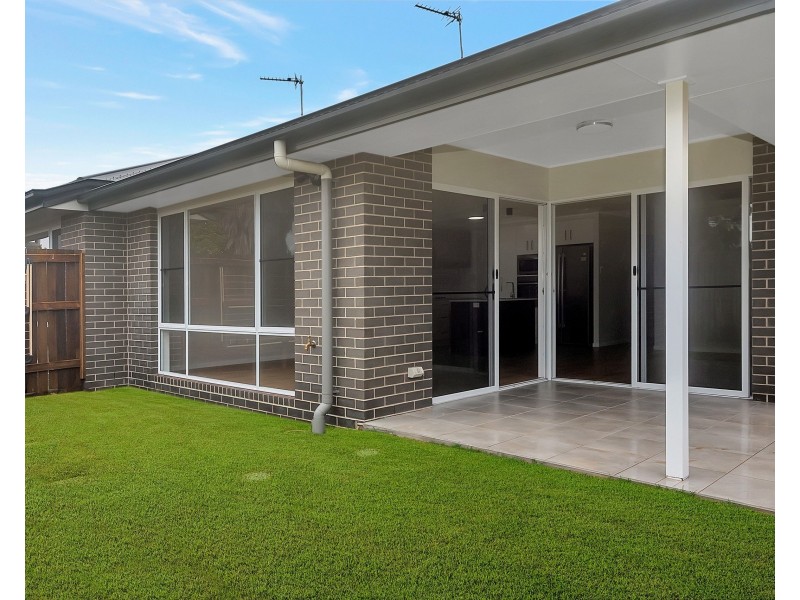 1/1A Lendrum Street, Newtown QLD 4350