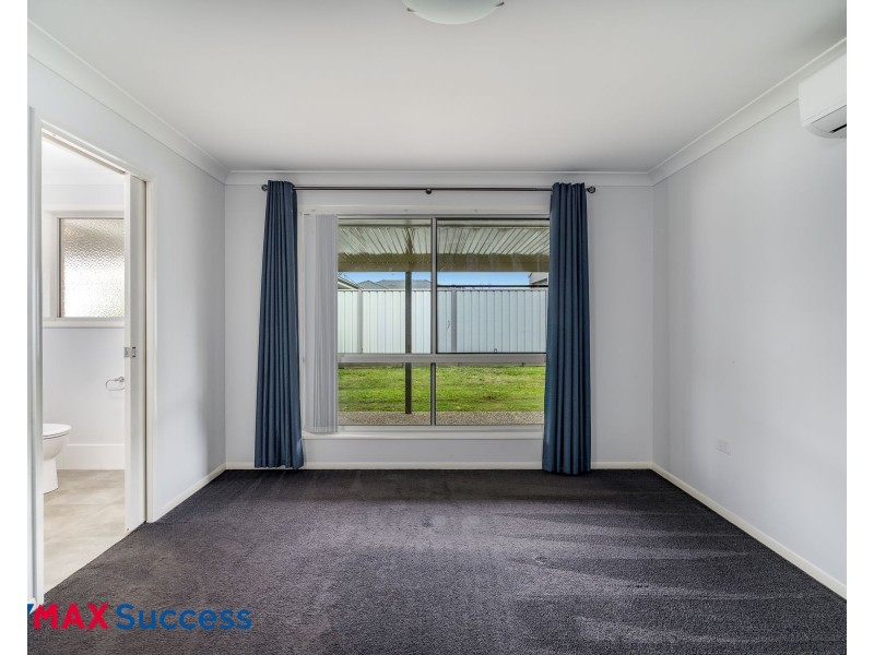 23 Ridge Drive, Cambooya QLD 4358