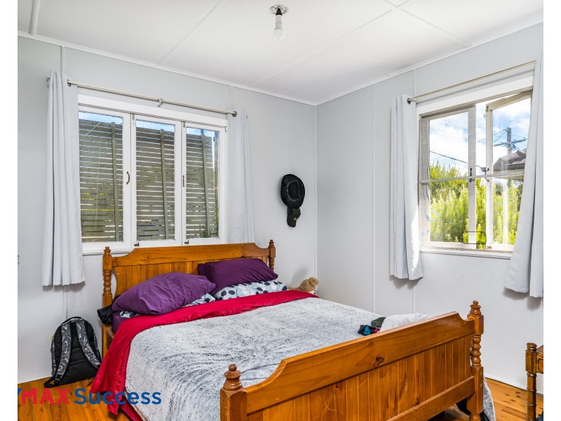 22 Goodwood Street, Newtown QLD 4350