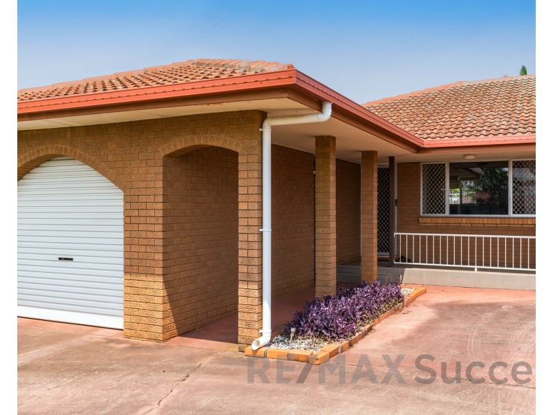 2/21 Hampton Street, Newtown QLD 4350