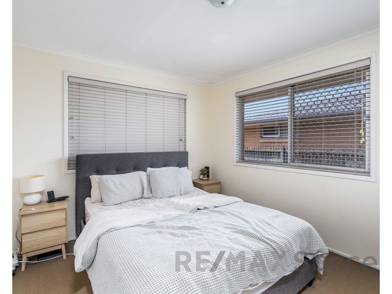 2/21 Hampton Street, Newtown QLD 4350
