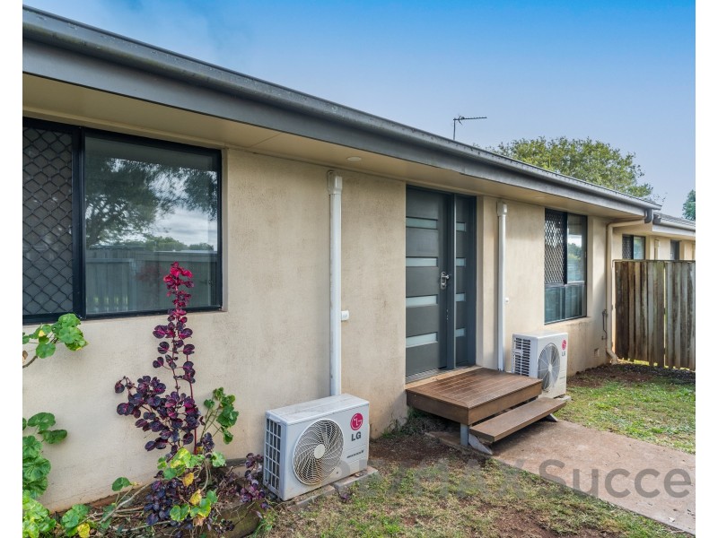 2/49 McGregor Street, Wilsonton QLD 4350