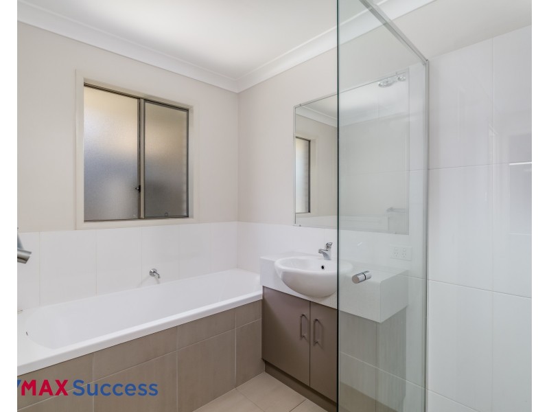 6 Brim Street, Newtown QLD 4350