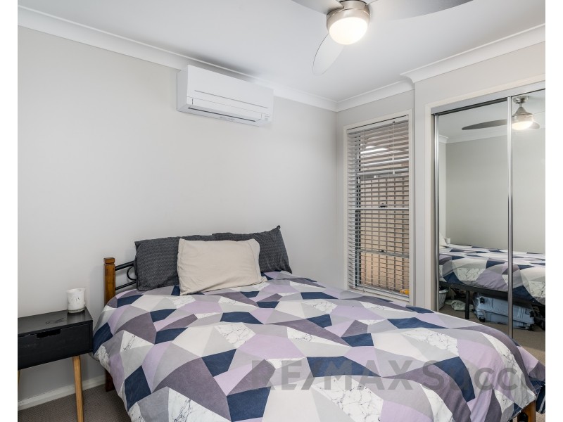 2/77 Platz Street, Darling Heights QLD 4350