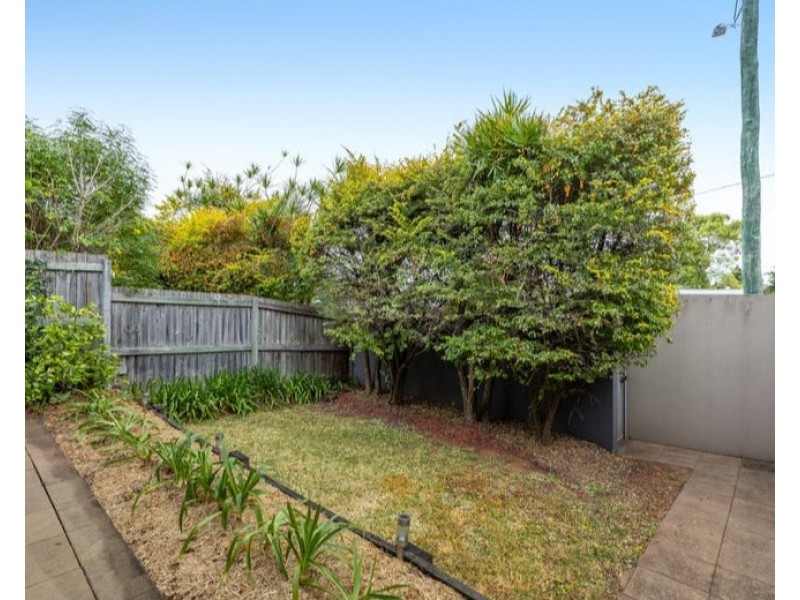 4/4B Herries Street, East Toowoomba QLD 4350