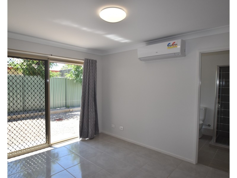 9/8 Link Street, North Toowoomba QLD 4350