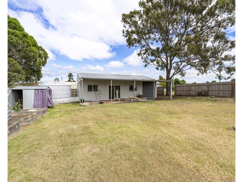 151 Mocatta Street, Goombungee QLD 4354