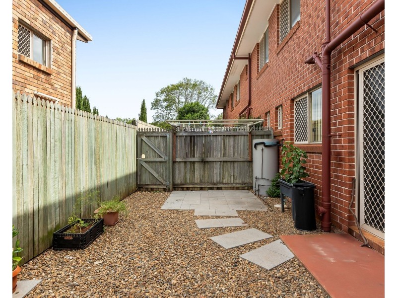5/4 O’Quinn Street, Harristown QLD 4350