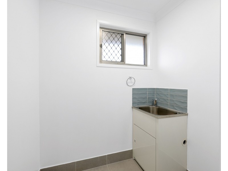 15 McIntyre Street, Centenary Heights QLD 4350