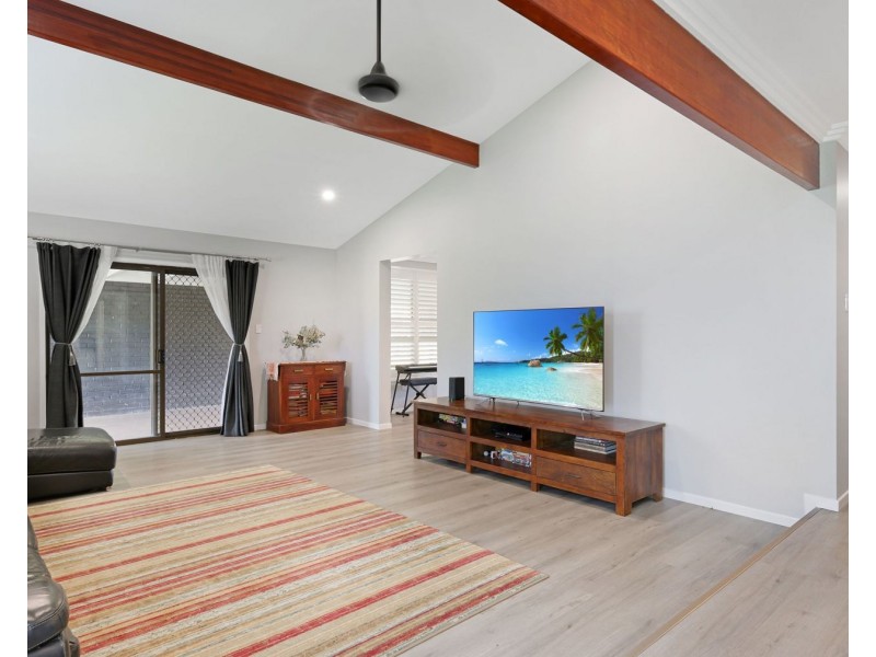 22 Burkes Road, Gowrie Junction QLD 4352