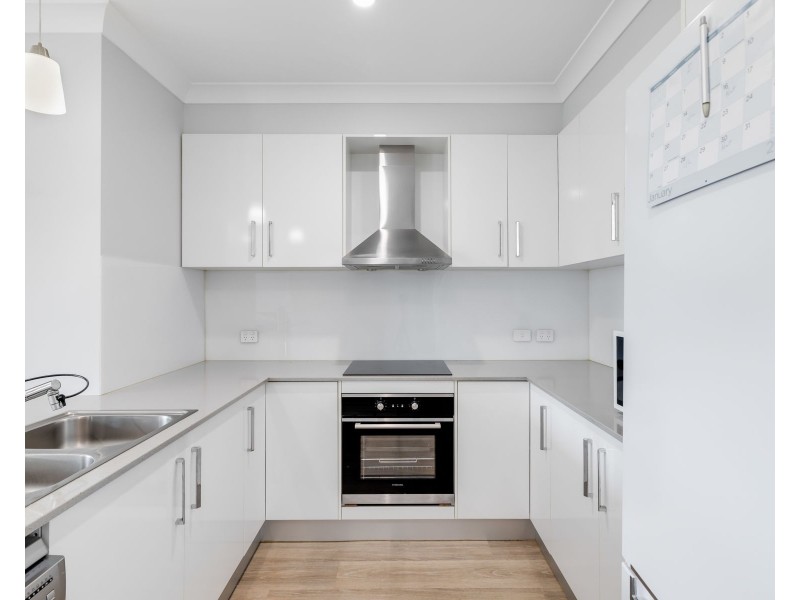 28B Beelbee Street, Harristown QLD 4350