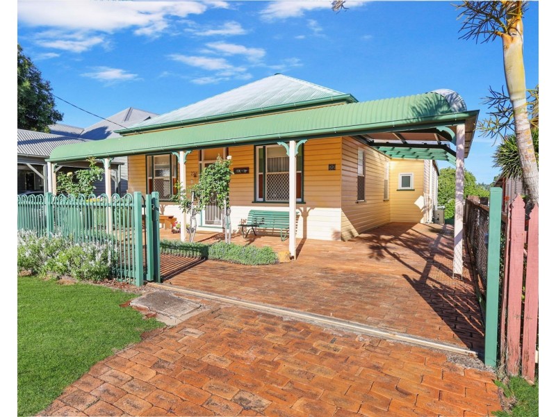 22 Gowrie Street, Toowoomba City QLD 4350
