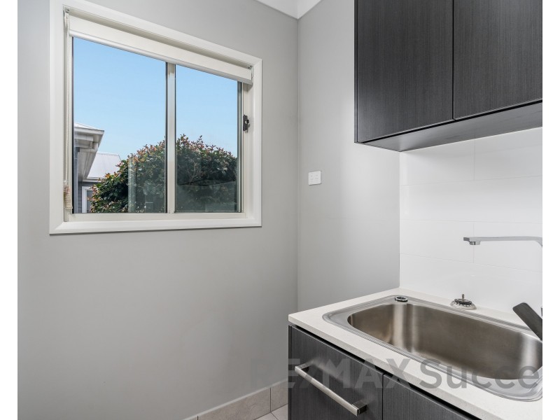 2/173a South Street, South Toowoomba QLD 4350