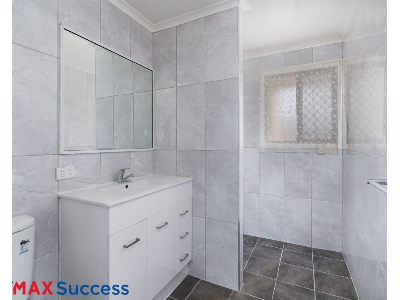 2/53 Cleary Street, Centenary Heights QLD 4350