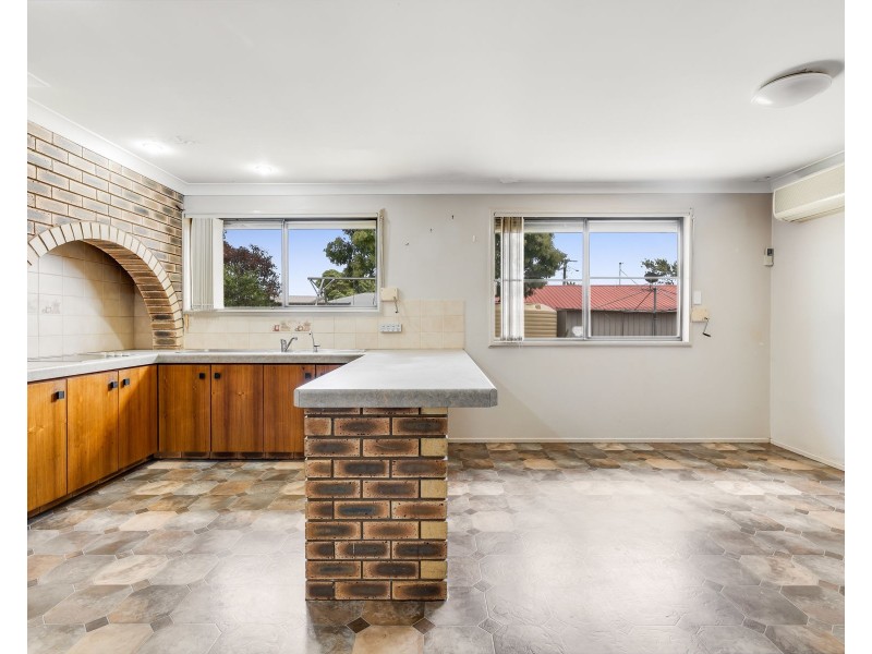 21 Clive Cresent, Darling Heights QLD 4350
