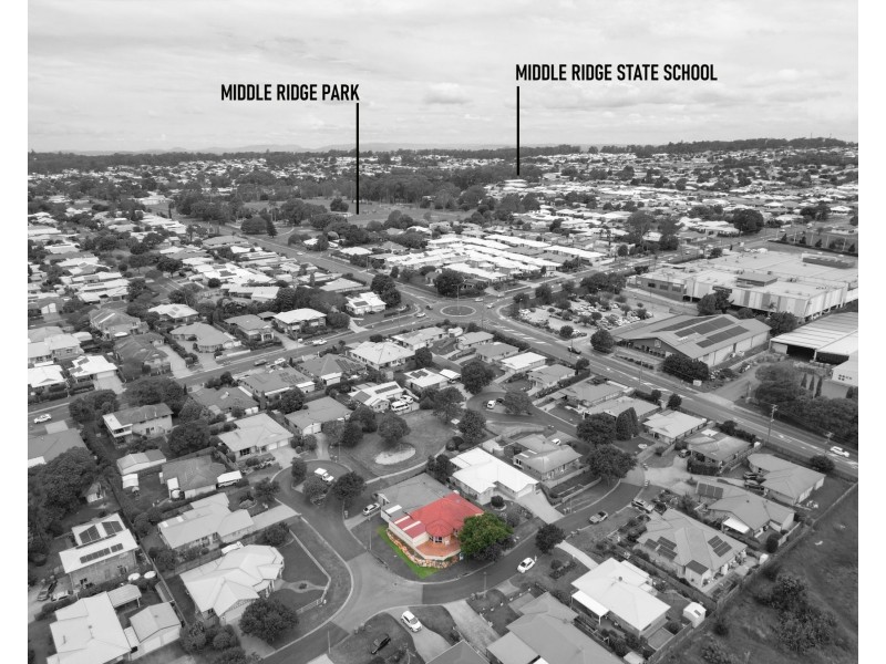 1/6 Darmstadt Court, Kearneys Spring QLD 4350