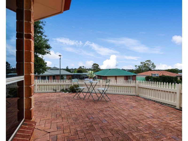 1/6 Darmstadt Court, Kearneys Spring QLD 4350