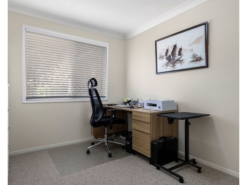 1/6 Darmstadt Court, Kearneys Spring QLD 4350