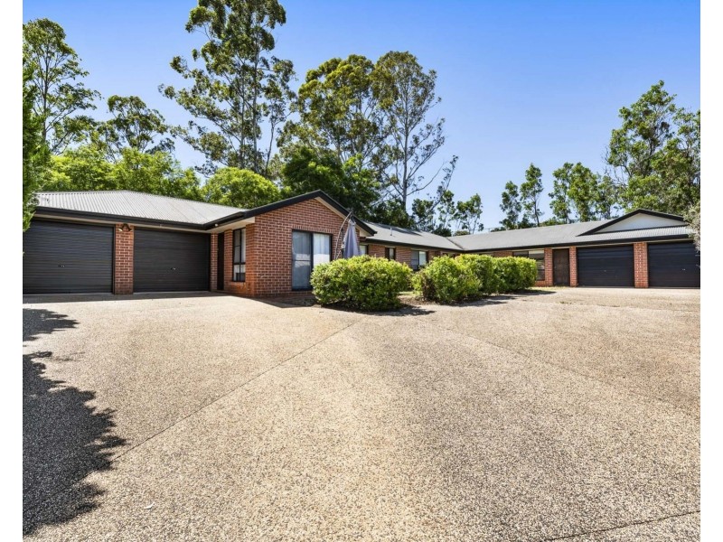 30 Willowburn Drive, Rockville QLD 4350