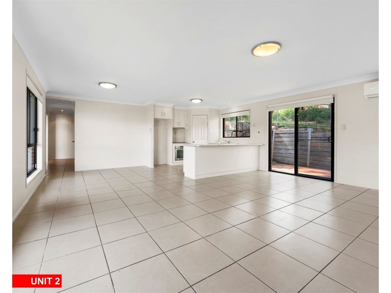30 Willowburn Drive, Rockville QLD 4350