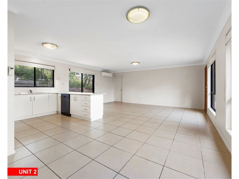 30 Willowburn Drive, Rockville QLD 4350