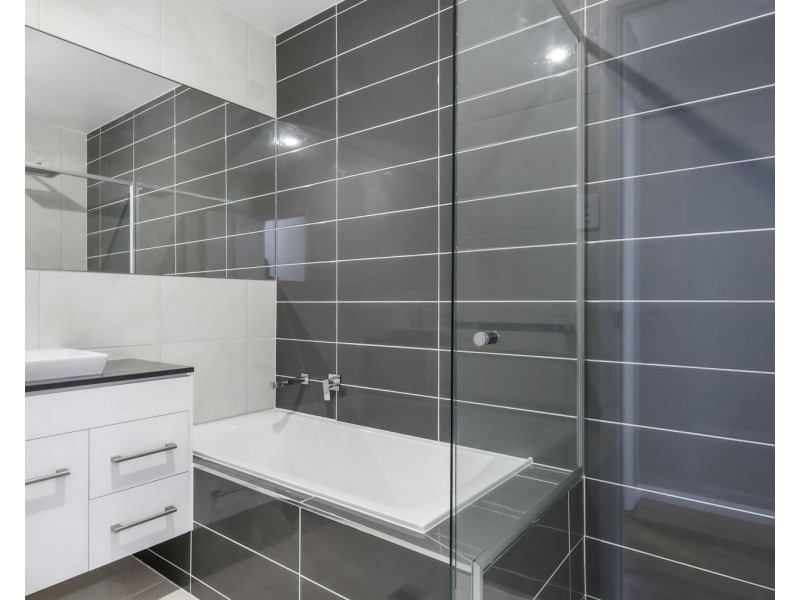 3/13 Janine Court, Kearneys Spring QLD 4350