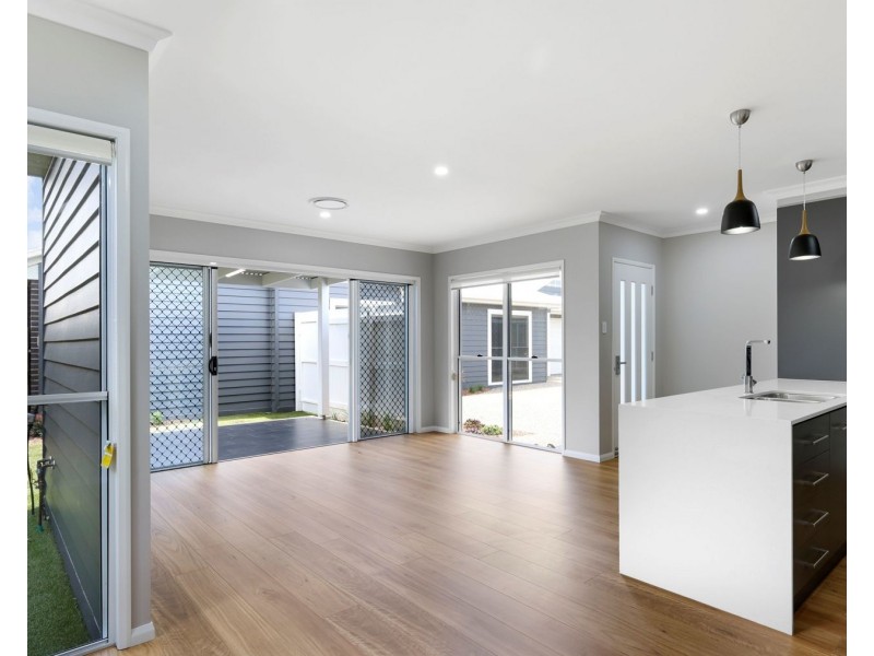 3/13 Janine Court, Kearneys Spring QLD 4350